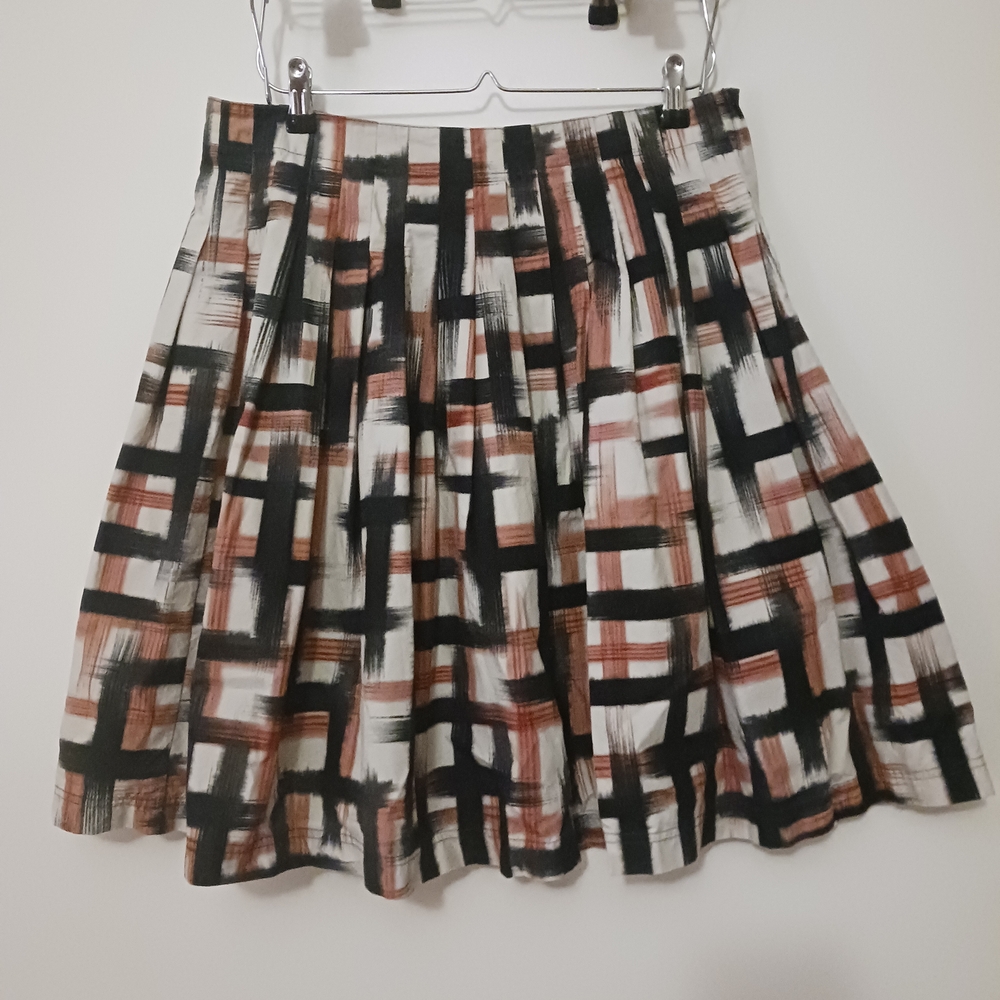 Calvin Klein Plaid Women's Skirt - Black and Red